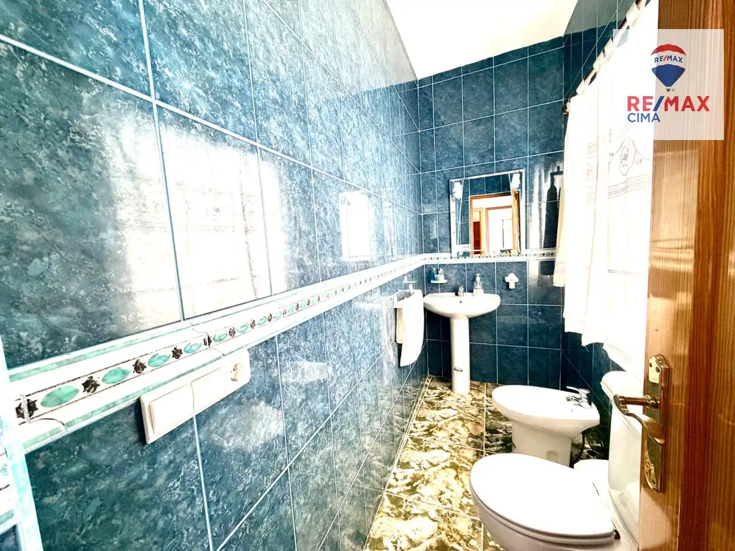 Baño de Casa o chalet en venta en Zújar con Terraza, Trastero y Amueblado