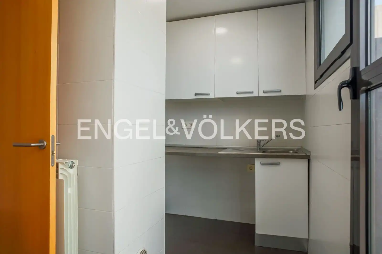 Kitchen of Attic for rent in Torrejón de Ardoz  with Air Conditioner, Heating and Private garden