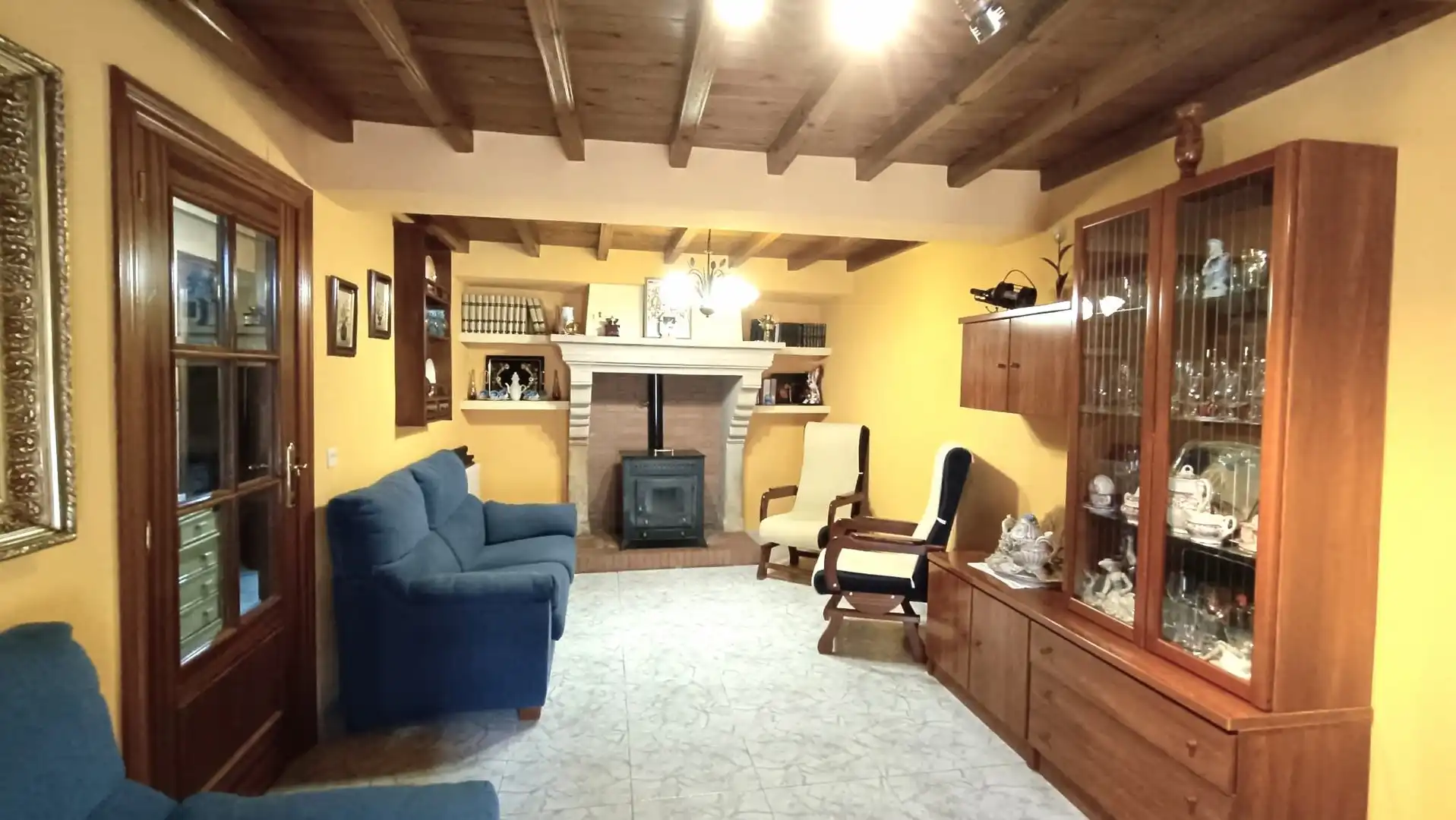 Sala de estar de Casa o chalet en venta en San Muñoz con Terraza y Trastero