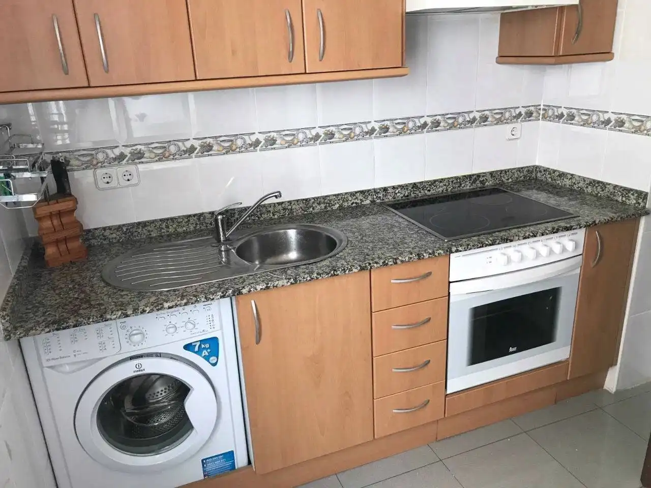 Cocina de Apartamento en venta en  Logroño con Calefacción y Balcón