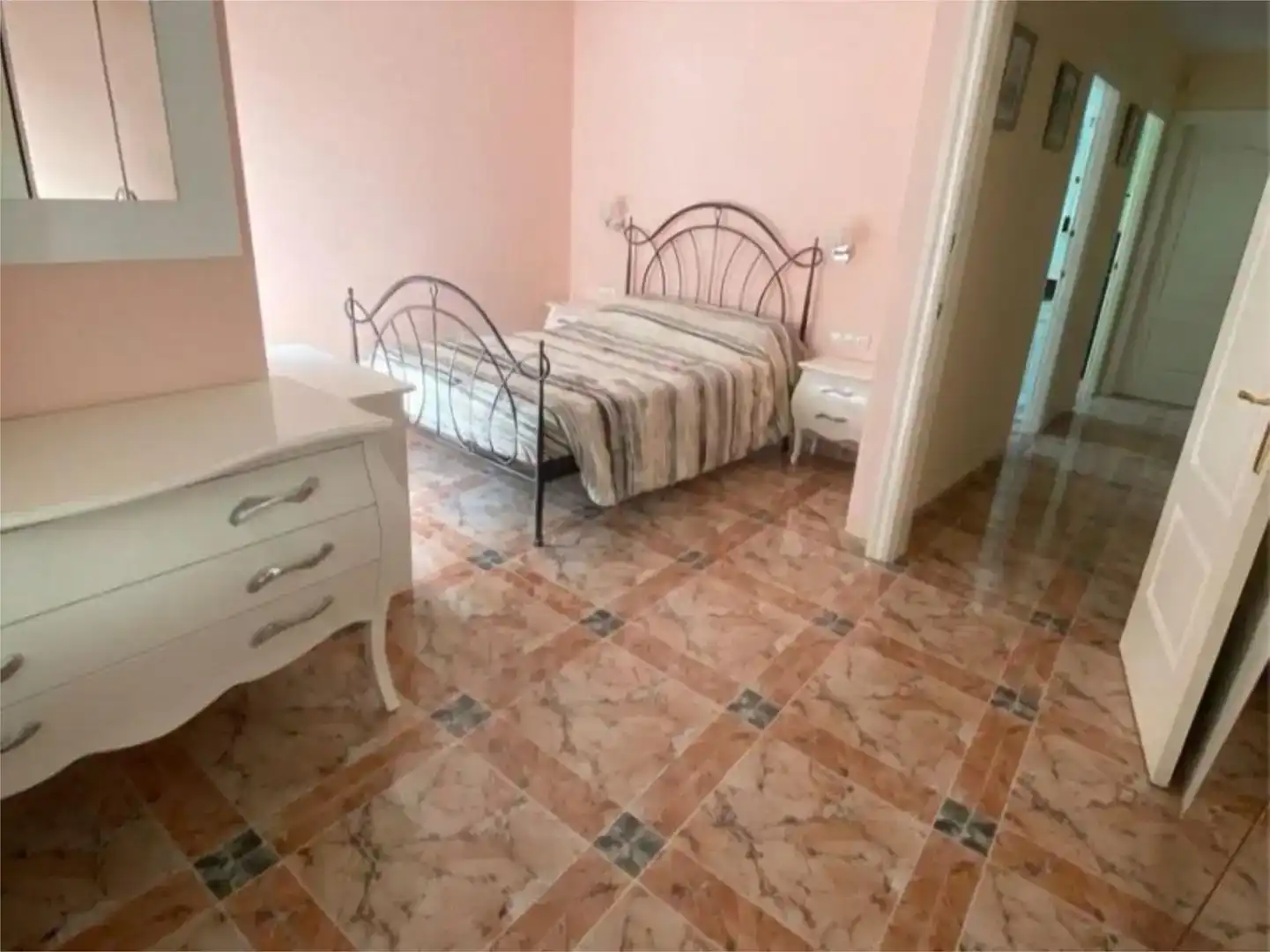 Dormitori de Pis en venda en Manresa amb Aire condicionat