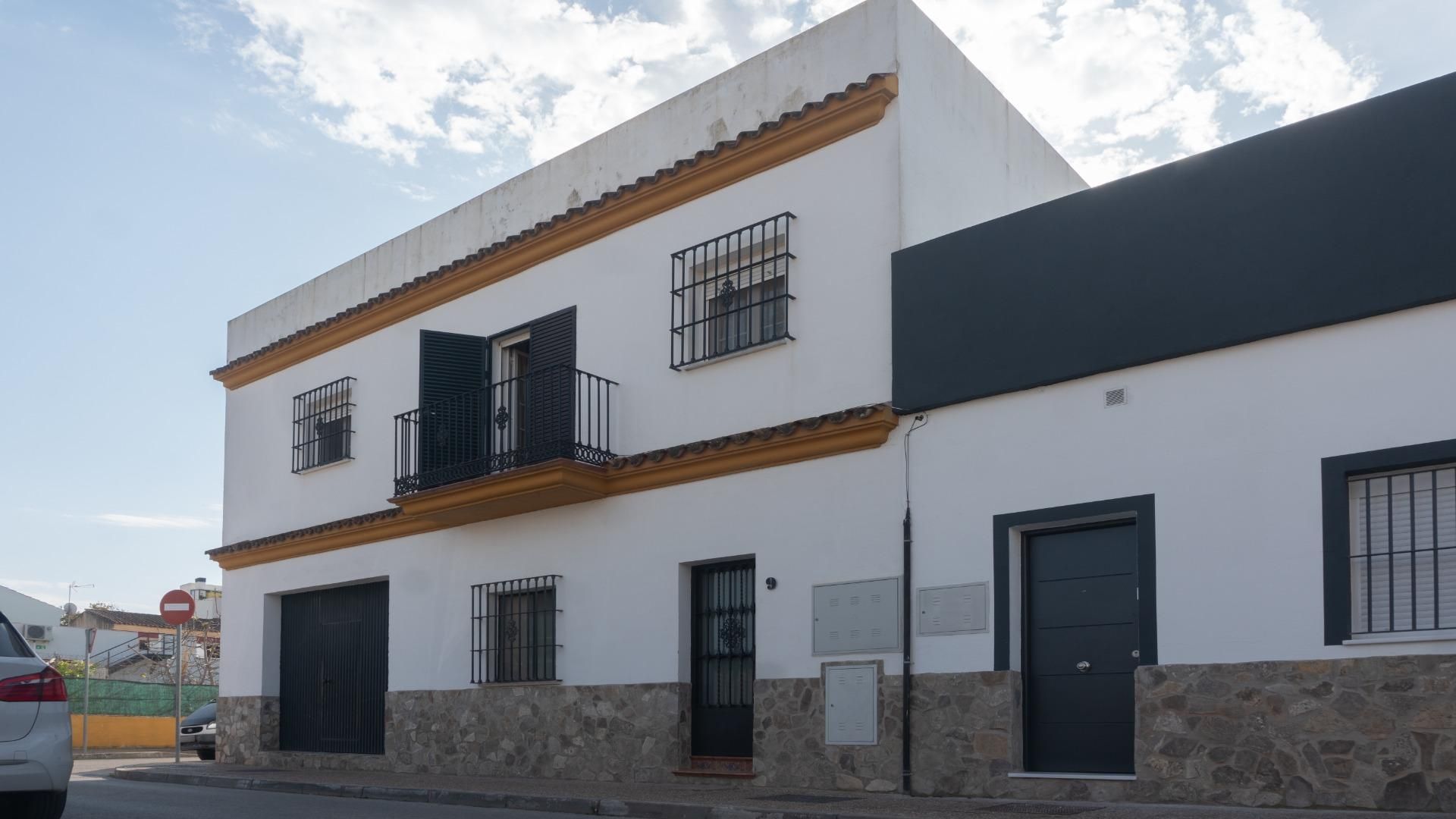 Exterior view of House or chalet for sale in Jerez de la Frontera  with Air Conditioner and Private garden