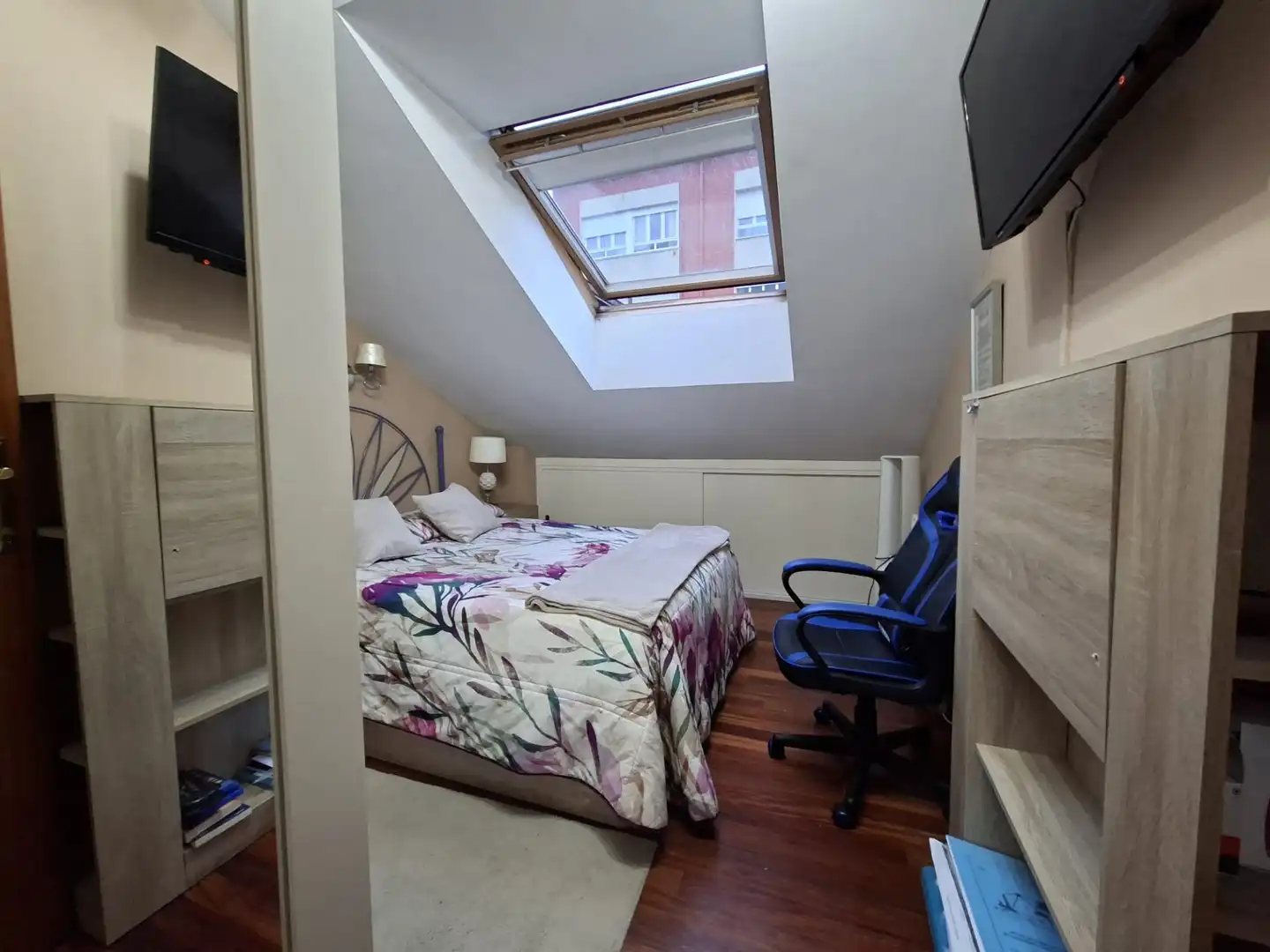 Bedroom of Duplexes for sale in Torrelavega   with Heating, Storage room and Balcony