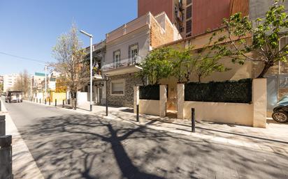 Vista exterior de Casa o xalet en venda en  Barcelona Capital amb Terrassa