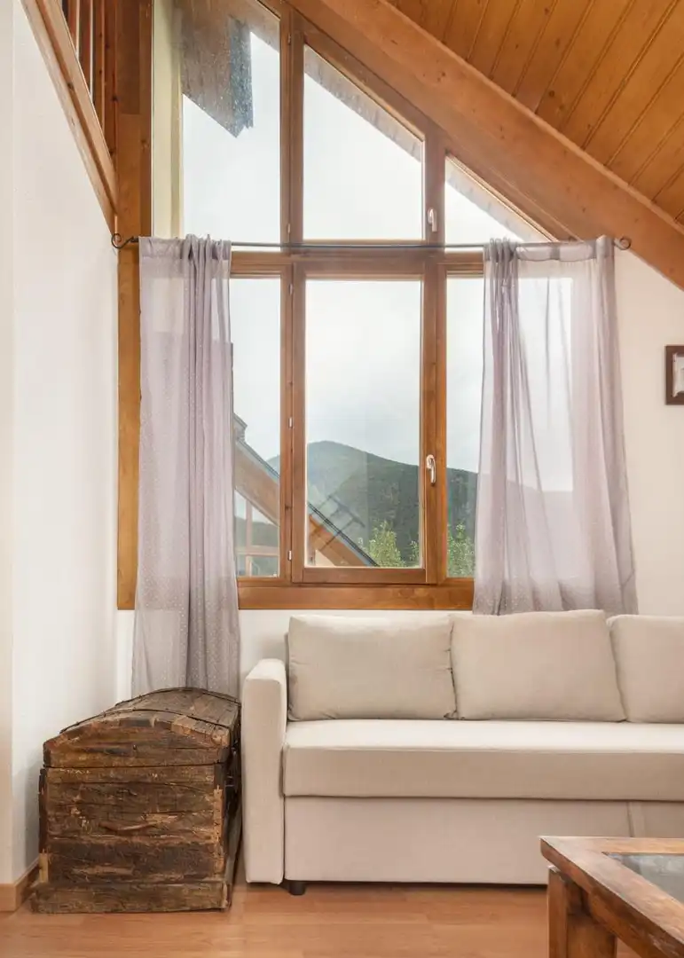 Schlafzimmer von Dachboden zur Miete in Villanúa, Huesca