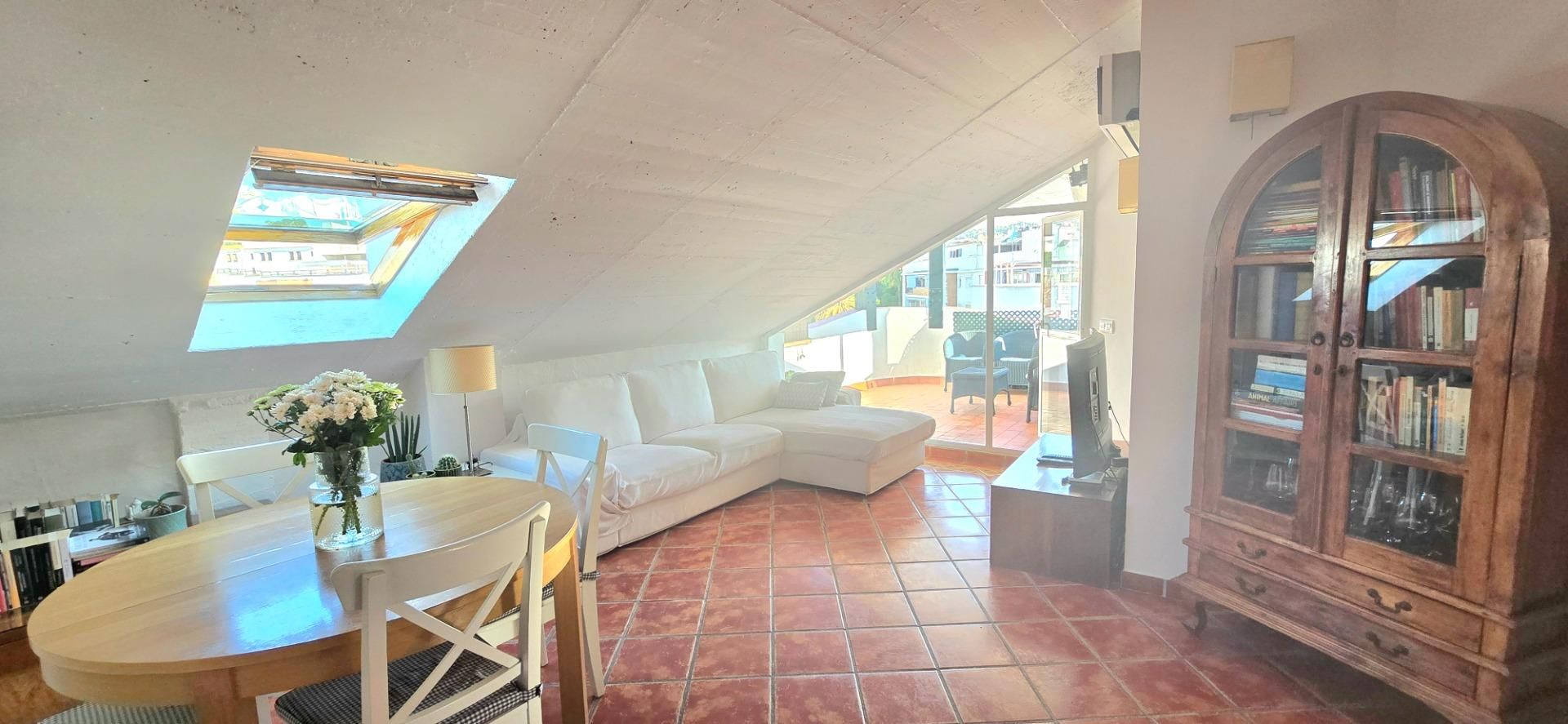 Living room of Attic for sale in Marbella  with Air Conditioner and Terrace