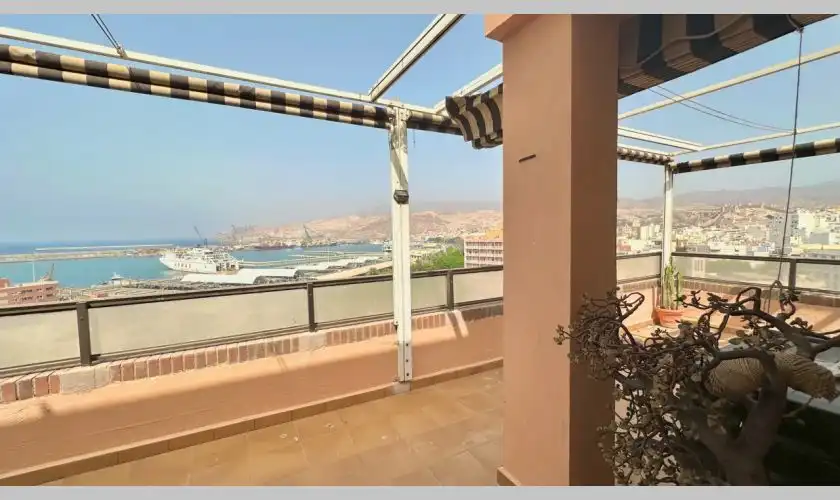 Terraza de Ático en venta en Almería con Aire acondicionado, Calefacción y Terraza