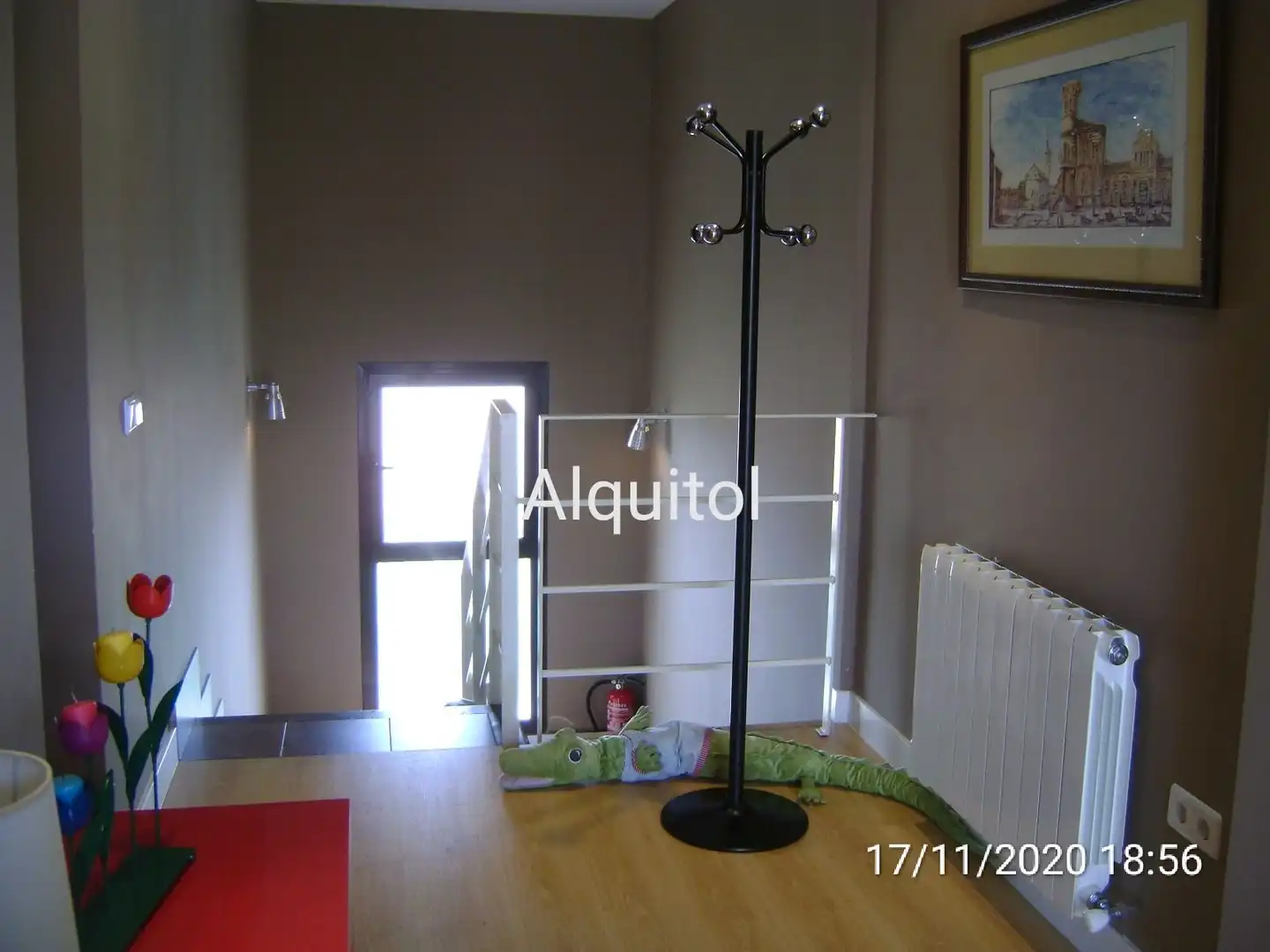 Casa adosada de alquiler en Cobisa con Calefacción, Jardín privado y Parquet