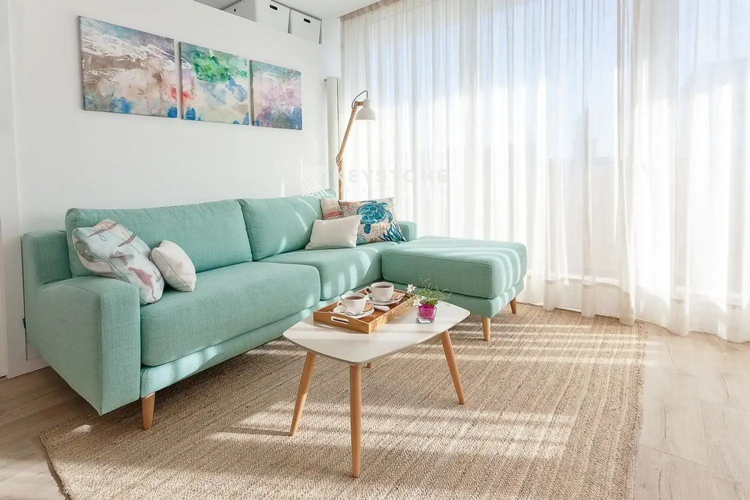 Sala d'estar de Pis de lloguer en  Palma de Mallorca amb Aire condicionat, Traster i Moblat