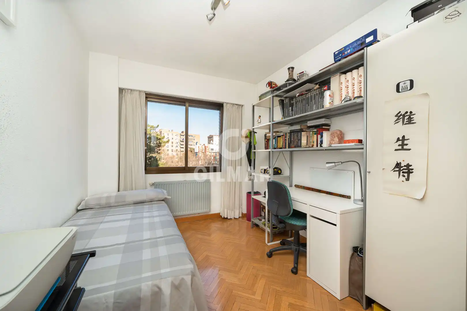 Bedroom of Flat for sale in Madrid  with Heating, Private garden and Storage room