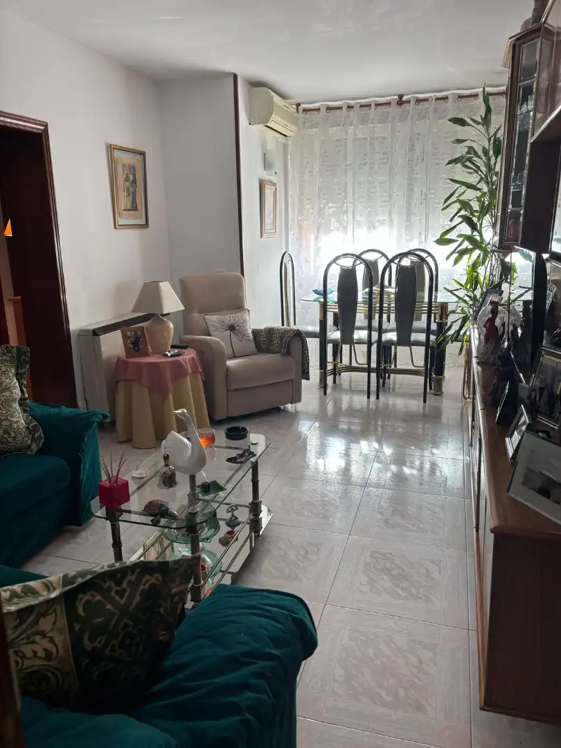 Sala d'estar de Pis en venda en Carabanchel