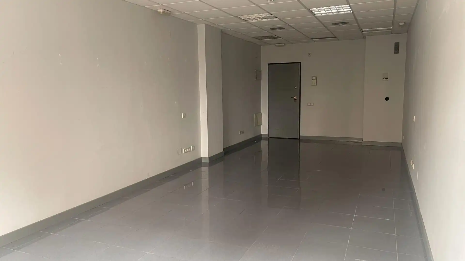 Einzelparkplatz zur Miete in Avenida Rey Juan Carlos I, imagen 4