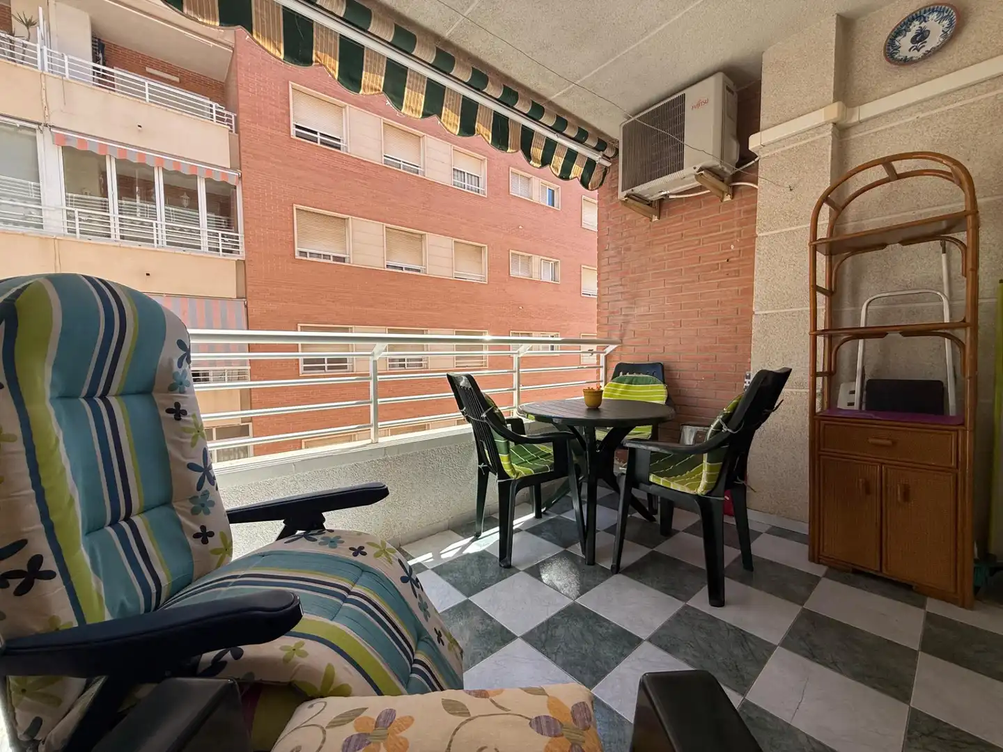 Mini appartamento con terrazza in vendita a Calle de Soria, imagen 5