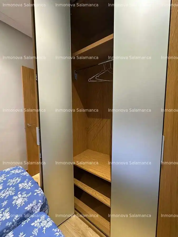 Bedroom of Flat for rent in Salamanca  with Heating and Furnished