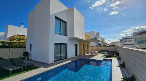 Foto 2 de Casa o chalet en venta en Avenida Guatemala, 33, Rojales, Alicante