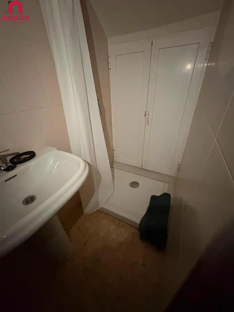 Bany de Pis en venda en Córdoba amb Moblat