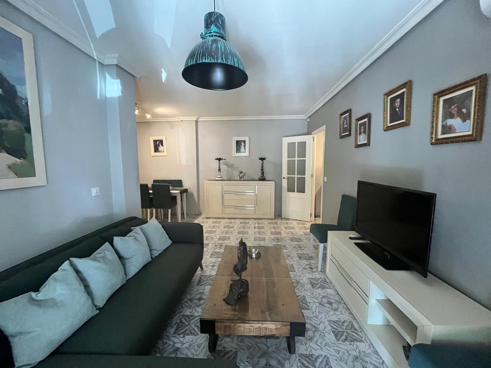 Living room of Flat for sale in  Sevilla Capital  with Terrace