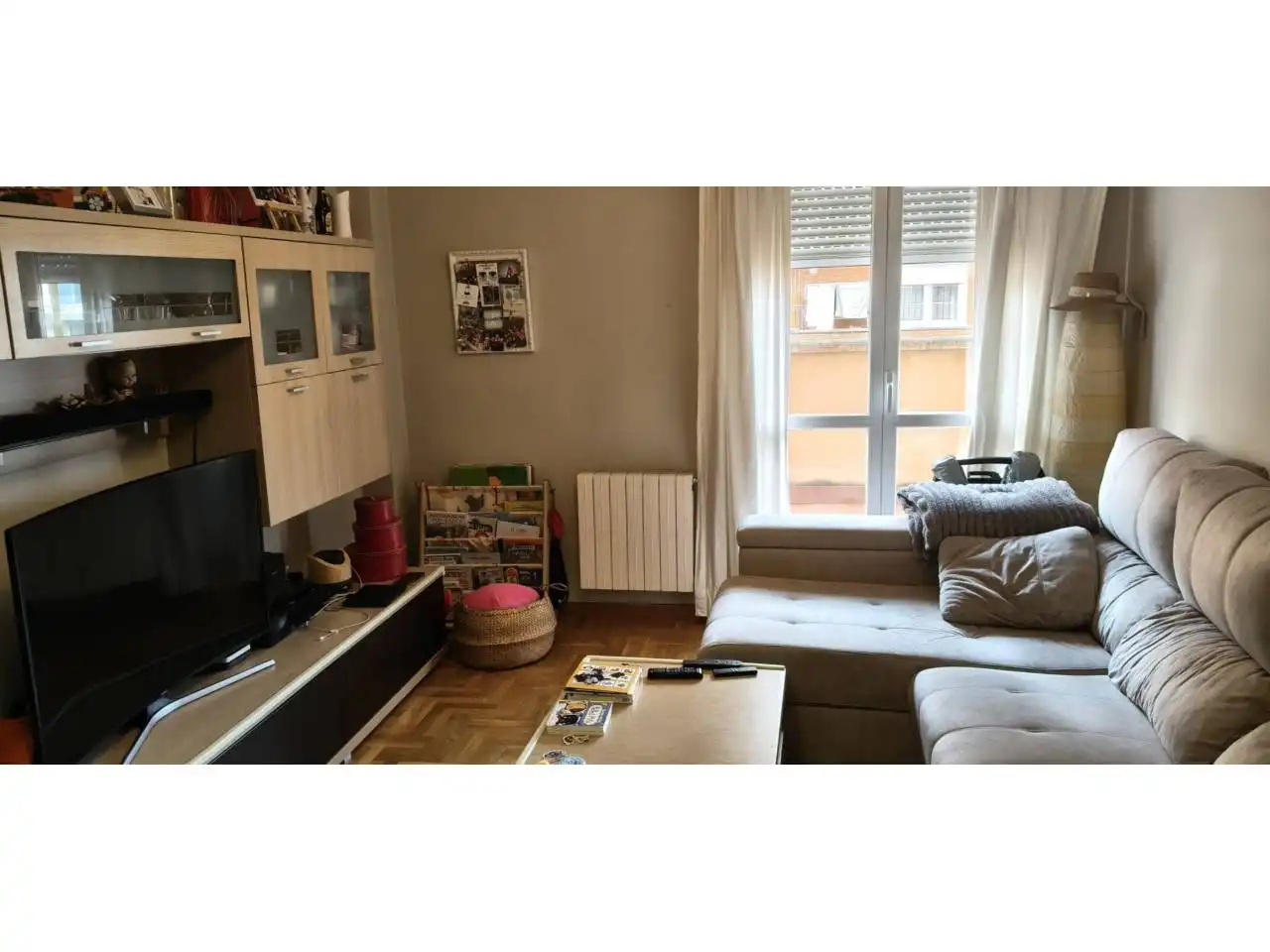 Sala de estar de Apartamento en venta en San Andrés del Rabanedo con Calefacción, Parquet y Terraza