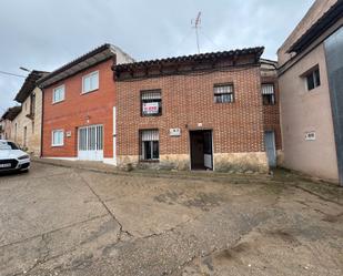 Vista exterior de Finca rústica en venda en Velliza amb Traster i Moblat