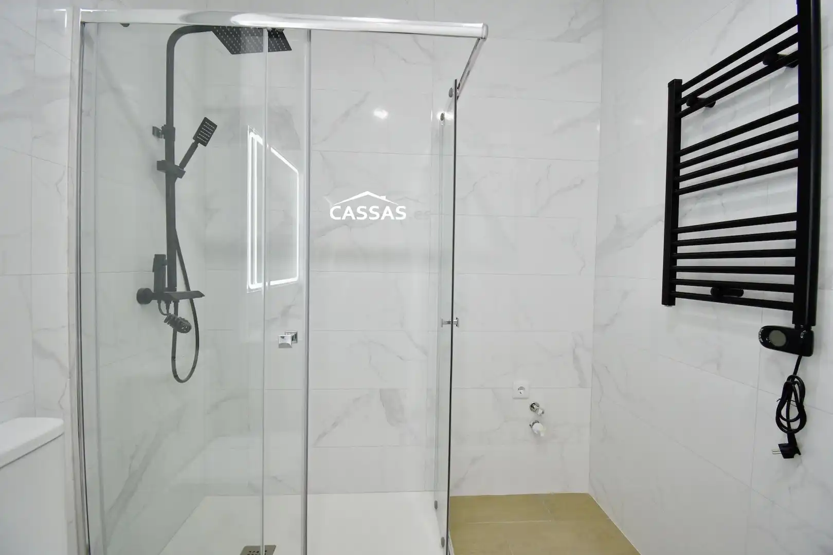 Bathroom of Flat for sale in Torrejón de Ardoz