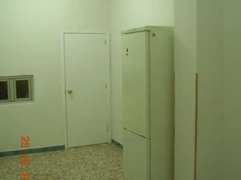 Commercial properties for rent in Madrid  with Alarm