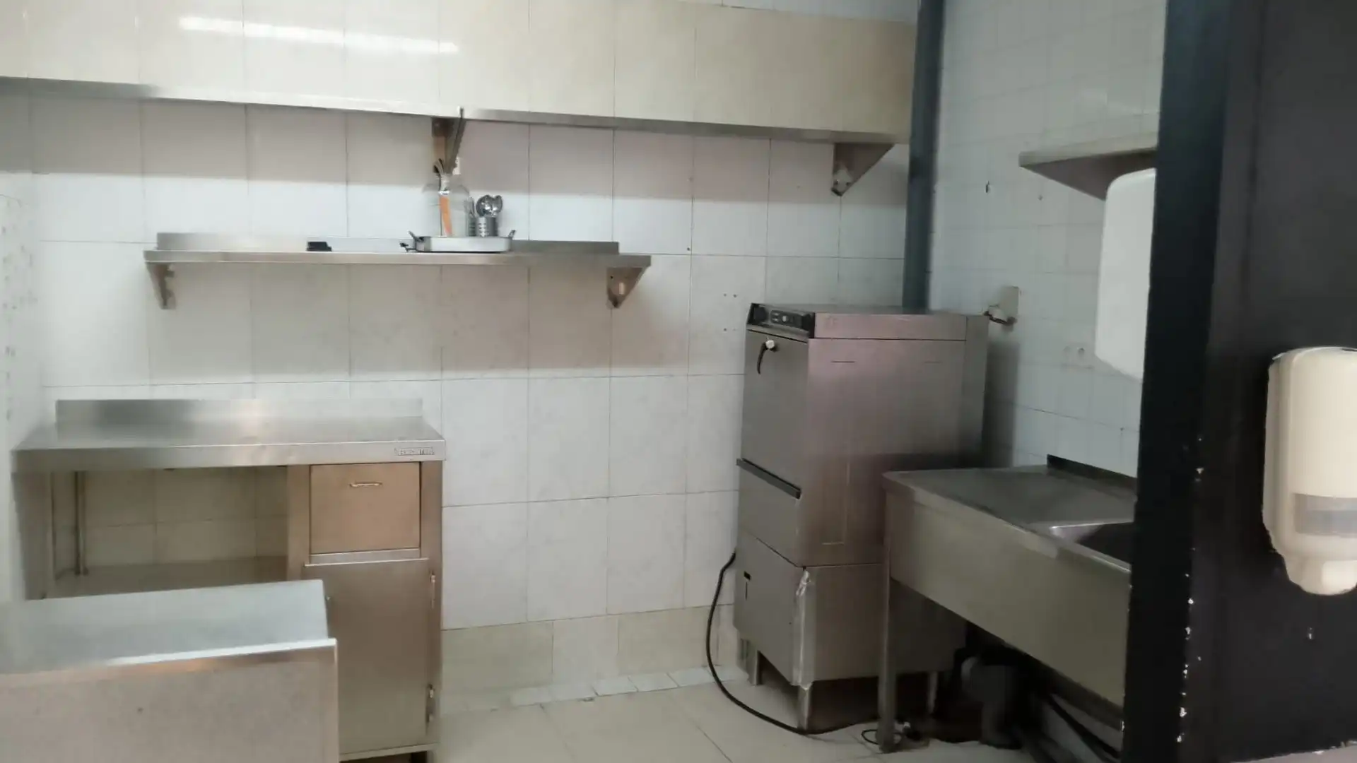 Cuina de Edifici en venda en Es Castell