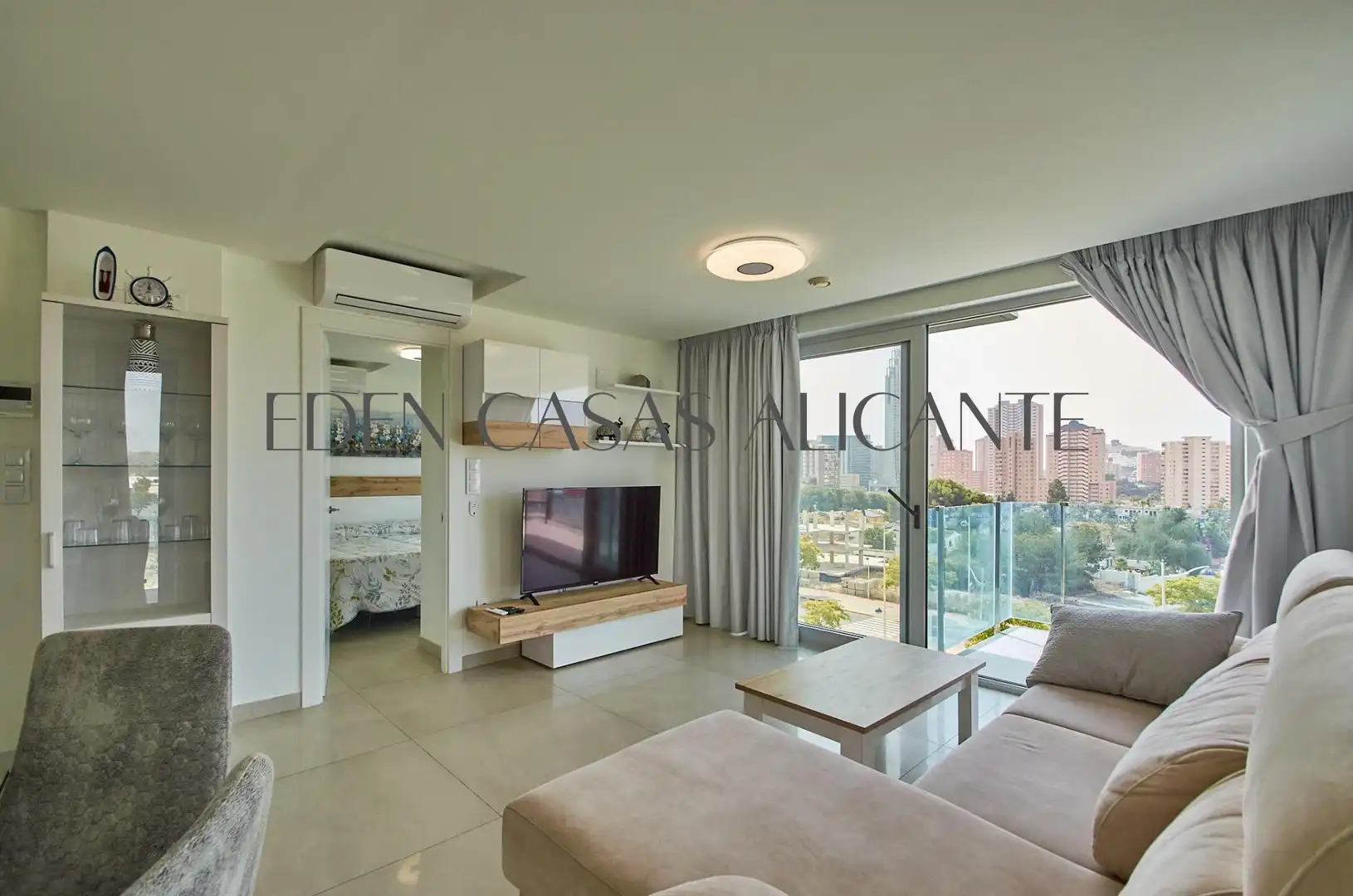 Mini appartamento con piscina in vendita a Calle BENIMANTELL, imagen 4