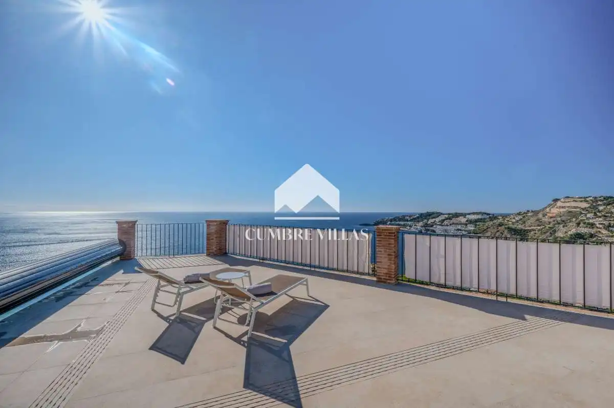 Terrace of Houses for sale in Almuñécar  with Private garden, Terrace and Storage room