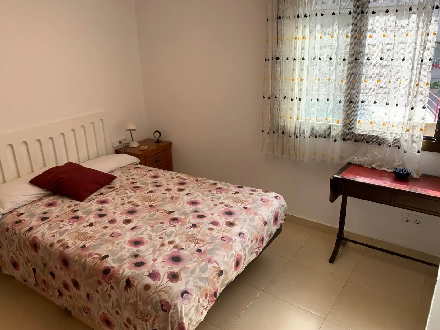 Habitación de Apartamento en venta en Torredembarra con Aire acondicionado, Calefacción y Terraza