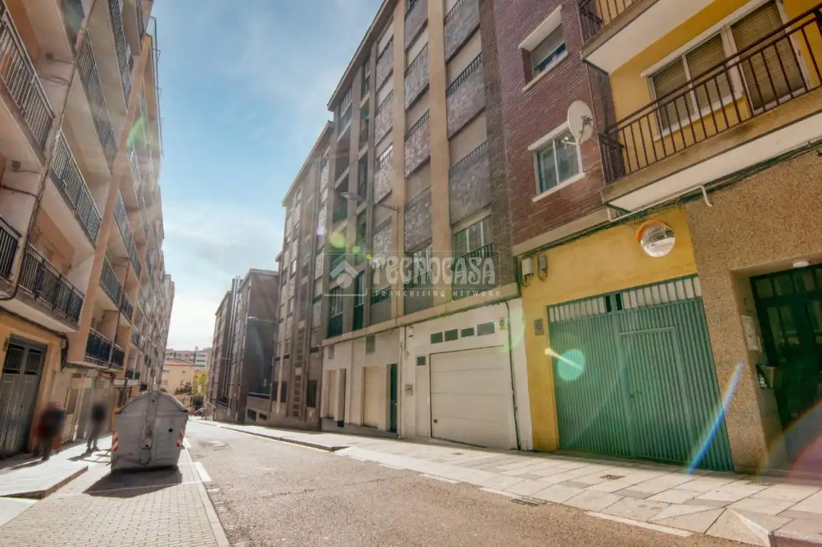 Vista exterior de Pis de lloguer en Salamanca amb Aire condicionat i Calefacció