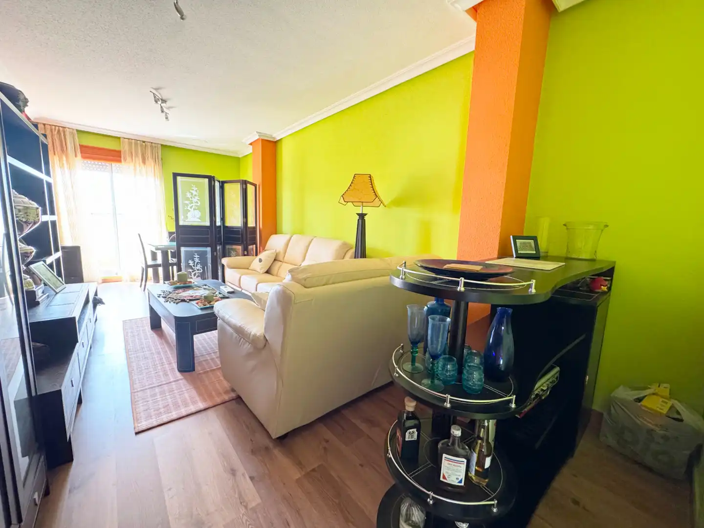 Sala d'estar de Àtic en venda en Pilar de la Horadada amb Aire condicionat, Parquet i Terrassa
