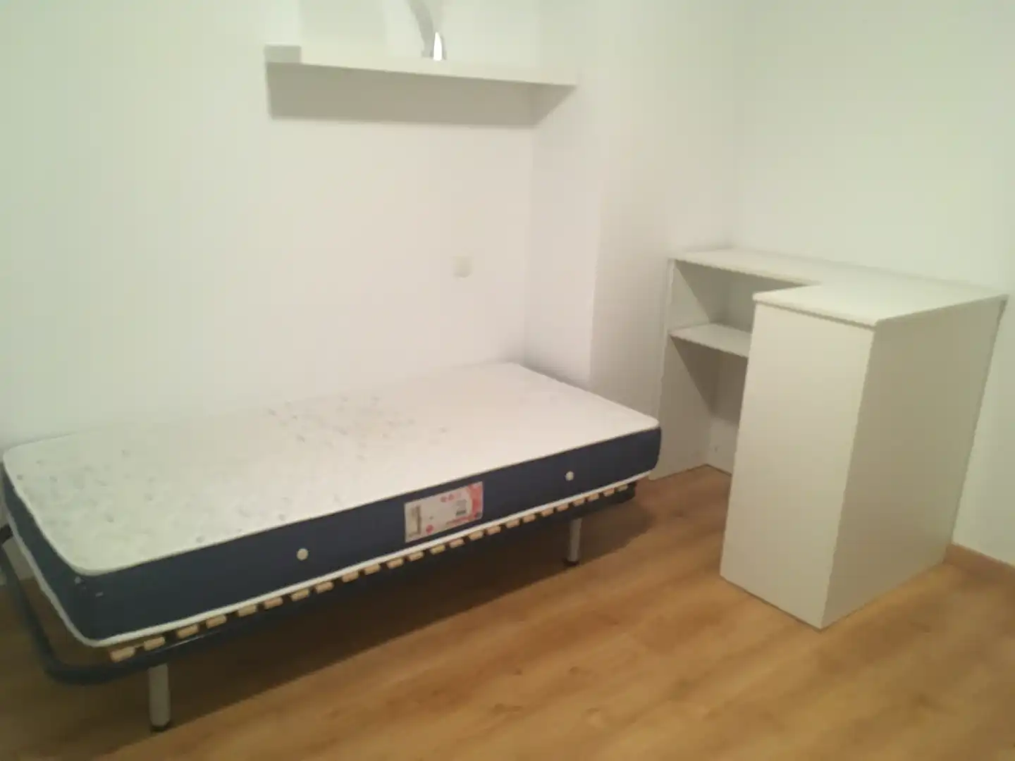 Bedroom of Detached homes for sale in La Muela  with Heating, Private garden and Parquet flooring