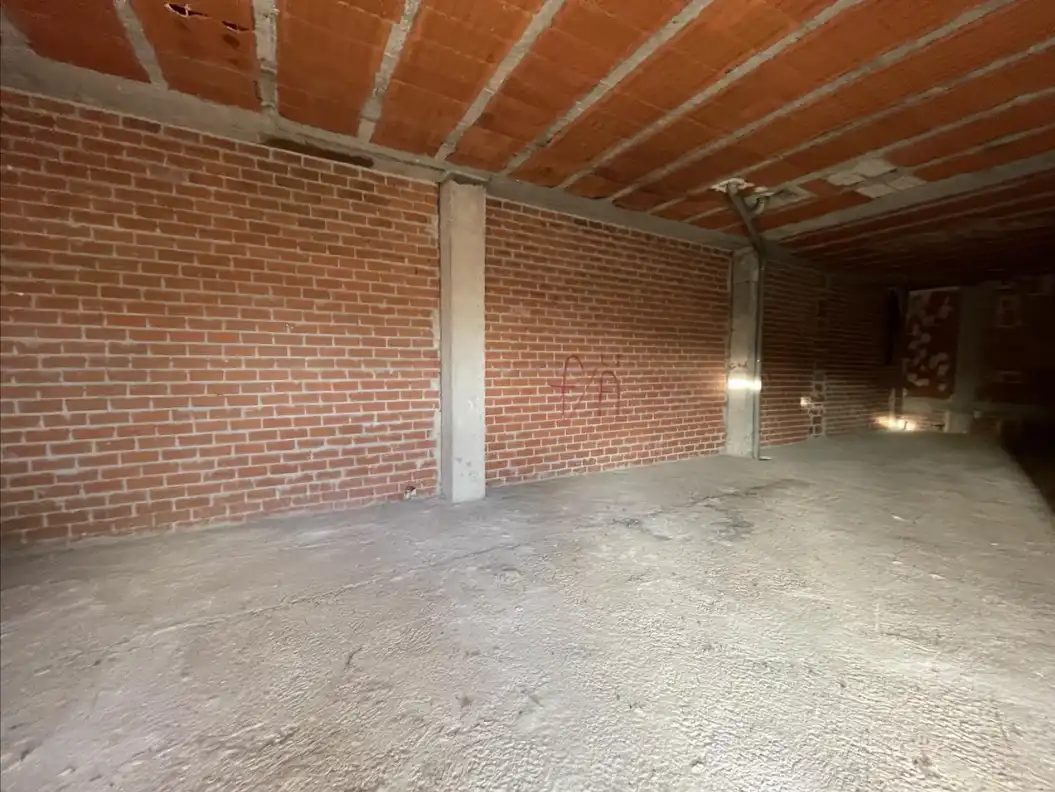 Local en venta en Ávila