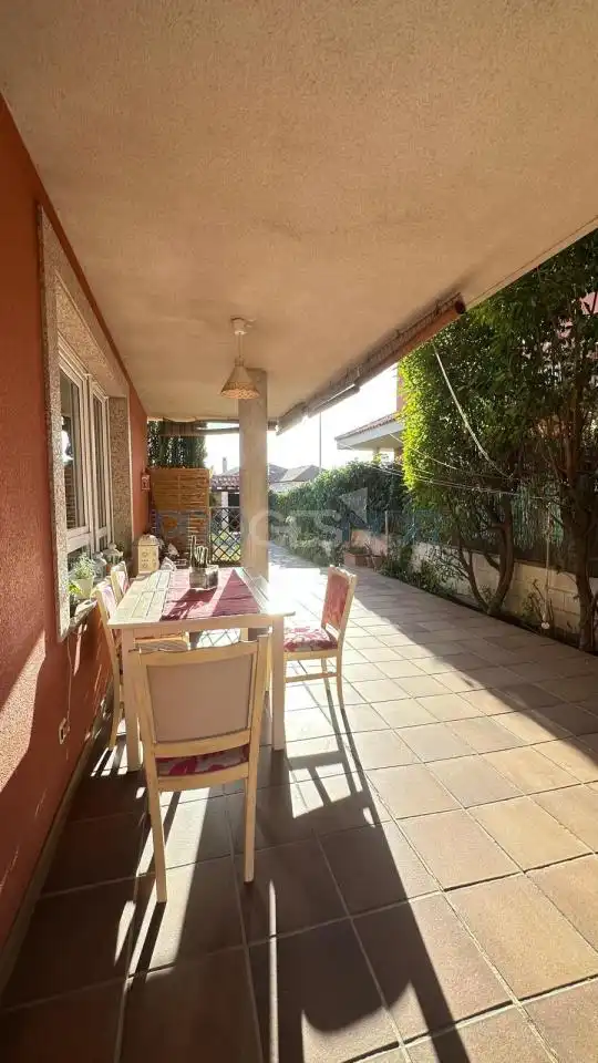 Reihenhaus mit Pool zum Verkauf in Rengalengo, imagen 3