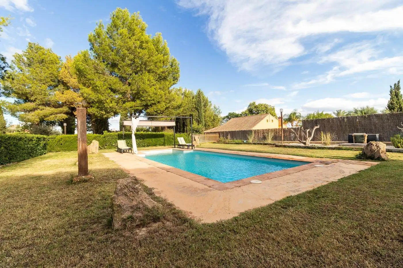 Piscina de Casa o xalet en venda en Mula
