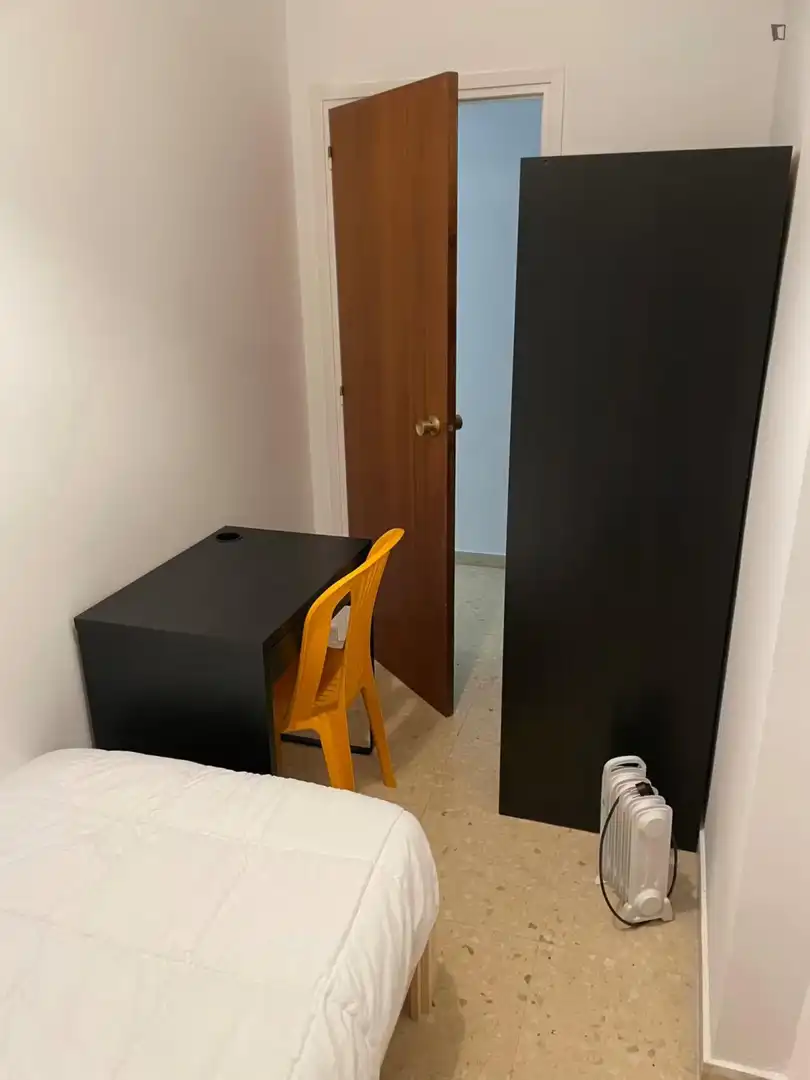 Bedroom of Apartments for share in Barcelona  with Furnished, Oven and Washing machine