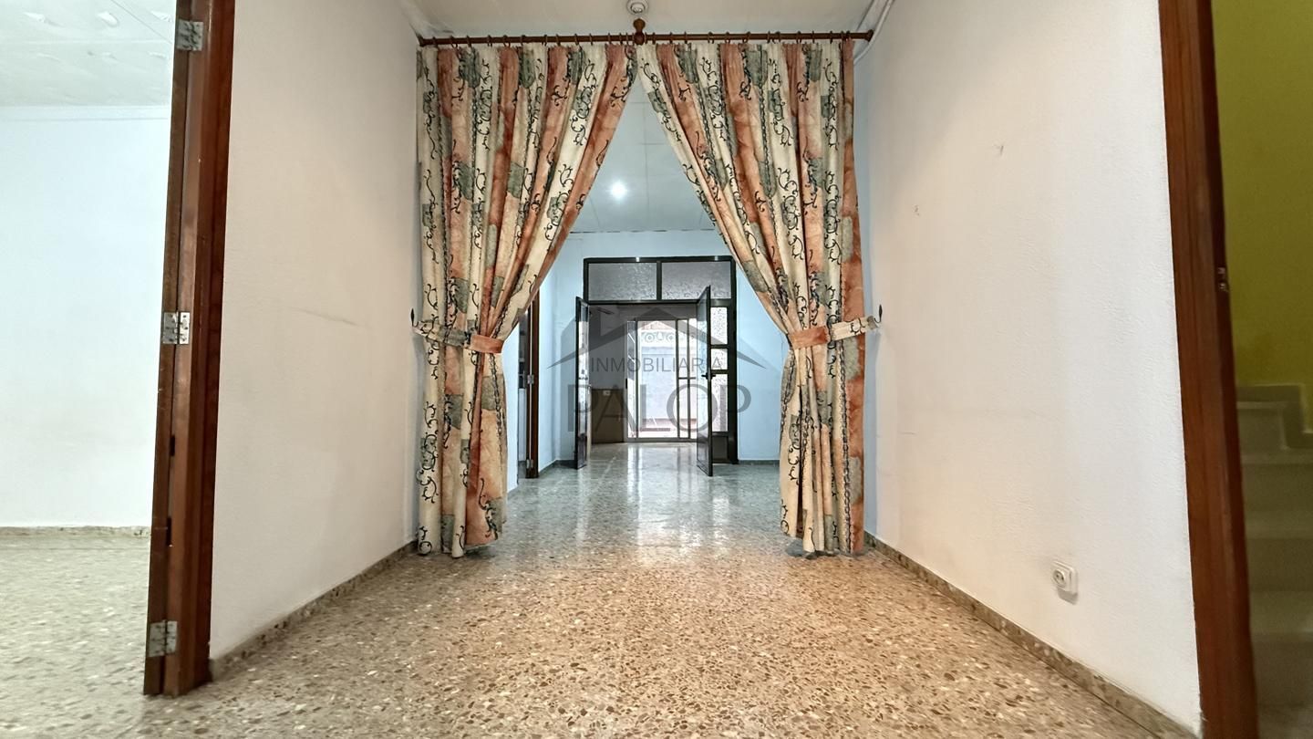 House or chalet for sale in Alberic  with Terrace