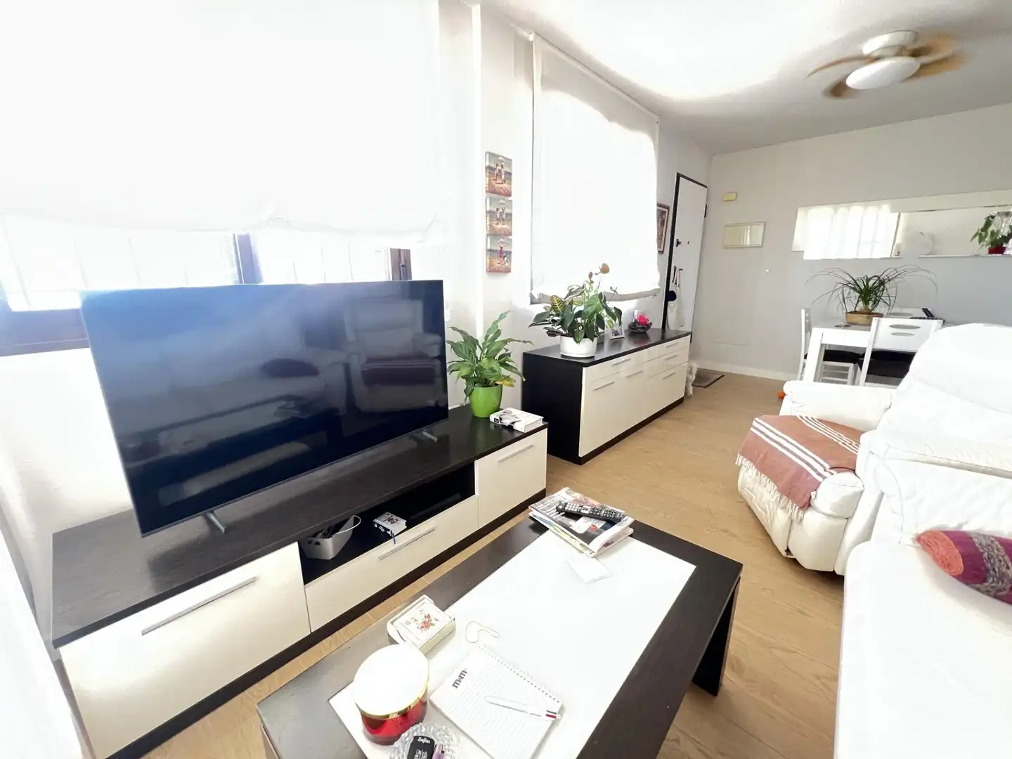 Wohnzimmer von Wohnung zum Verkauf in Águilas mit Klimaanlage und Gemeinschaftspool