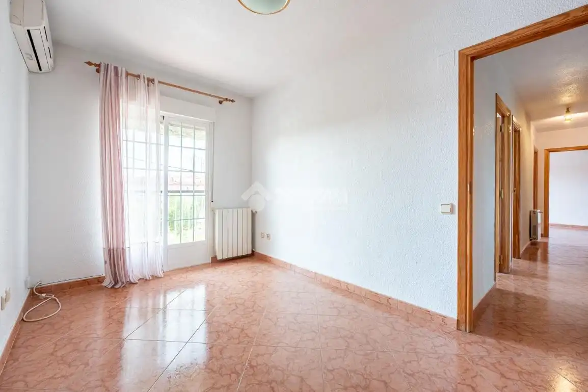 Habitación de Piso de alquiler en Madrid con Aire acondicionado, Calefacción y Terraza