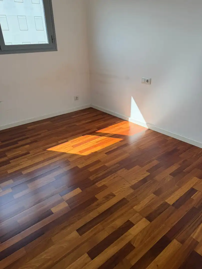 Flat with terrace for sale in Parc d’Europa, imagen 6