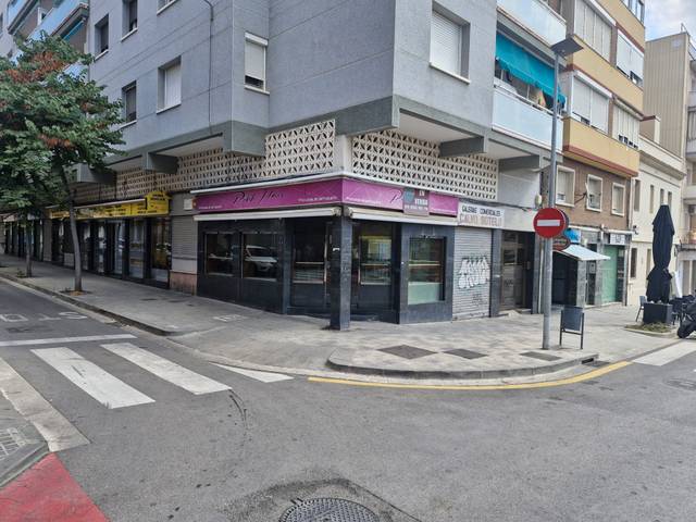 Local comercial en Alquiler en Plaça de la Generalitat, 9 en Marianao