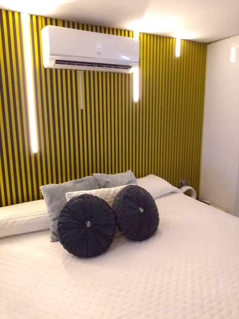 Bedroom of Flat for sale in Sevilla  with Air Conditioner and Terrace