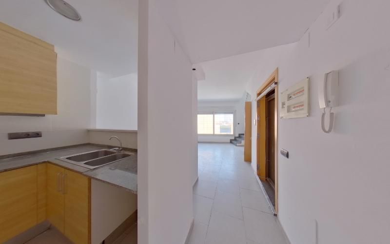 Flat for sale in Sabadell  with Terrace