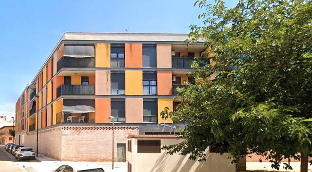 Local comercial en Venta en Calle Pablo Gargallo en Ejea de los Caballeros