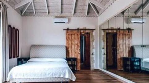 Foto 2 de Casa o chalet de alquiler en Avenida Ramón y Cajal, 9a, Playa Bajadilla - Puertos, Málaga