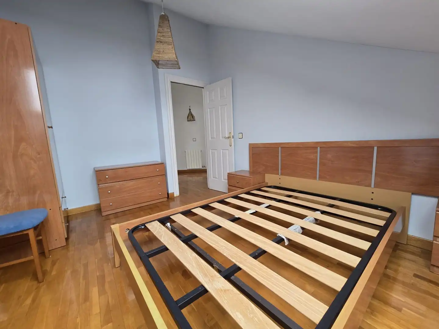 Habitación de Dúplex en venta en Villamediana de Iregua con Calefacción y Amueblado