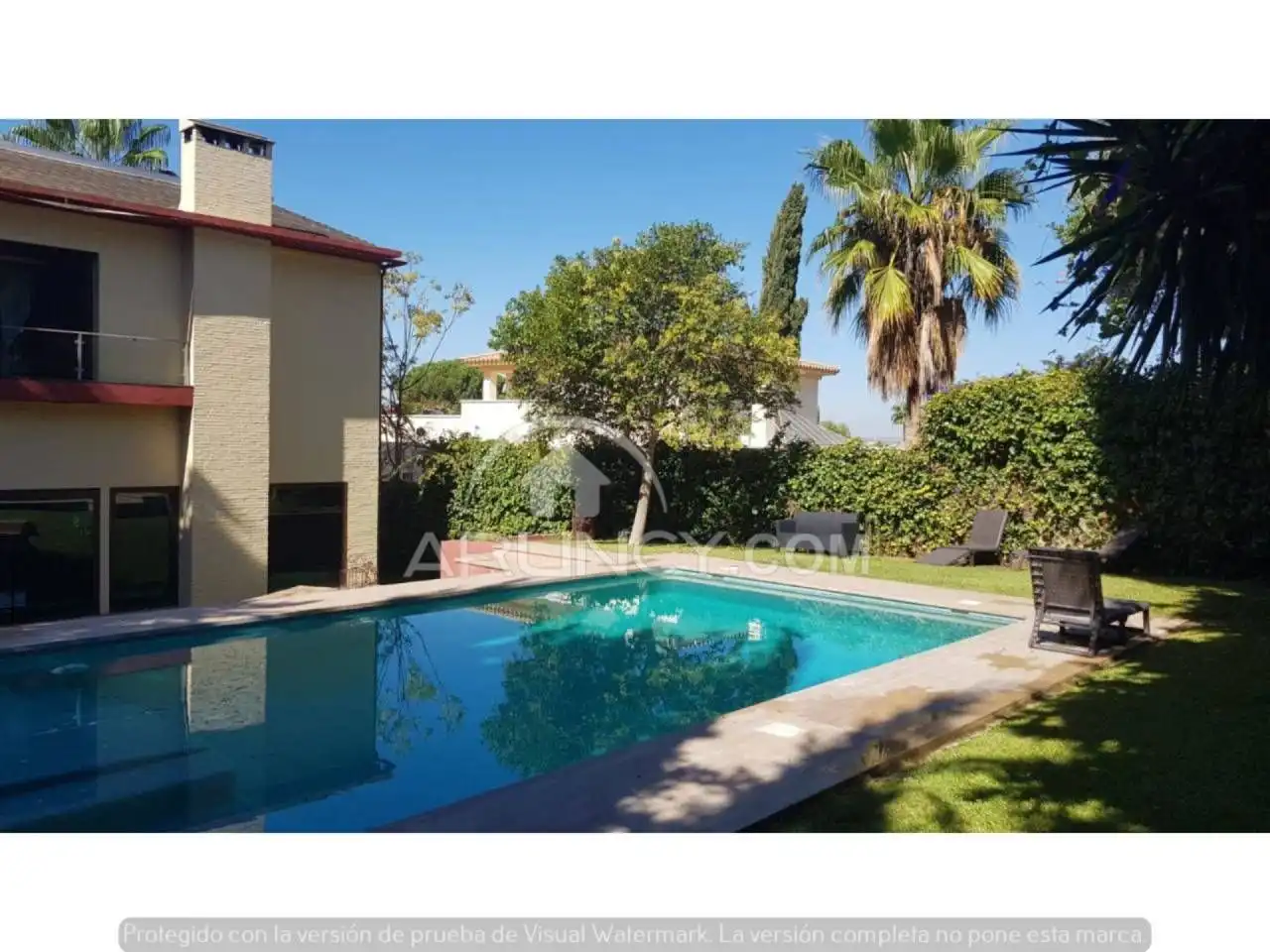 Piscina de Casa o chalet en venta en Montequinto con Aire acondicionado, Calefacción y Jardín privado