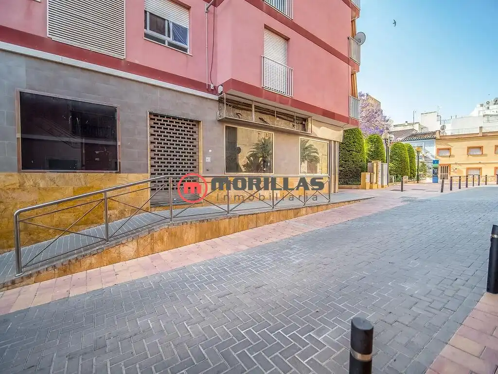Local comercial en venda a Plaza San José 3, imagen 2