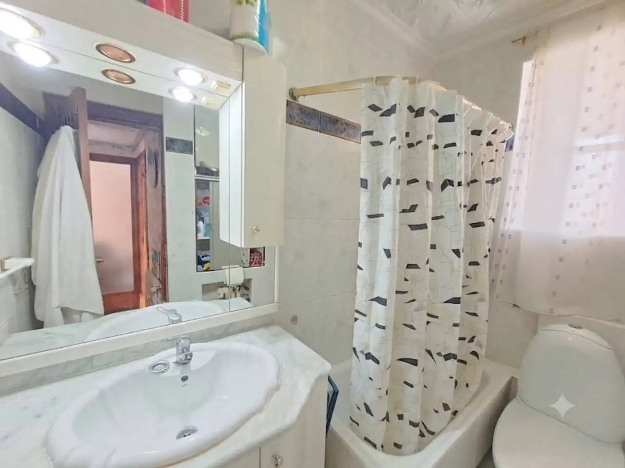 Baño de Piso en venta en Burgos con Calefacción, Parquet y Terraza