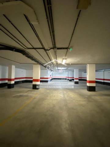 Garaje en Venta en Jose María Gironella en Jinamar